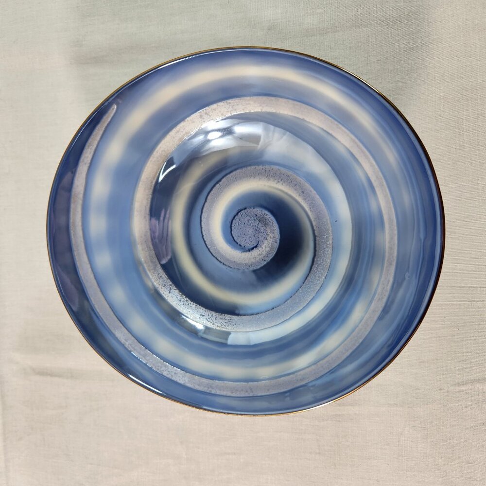 Japanese Ceramic Swirl Bowl Blue White Elongated Edge * Footed Shiny Inner Base - Picture 2 of 16